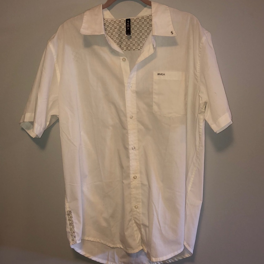 Rcva button down